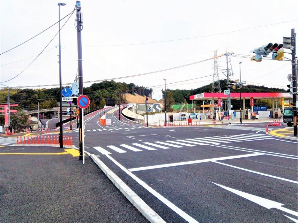 木津東バイパス大谷交差点改良工事 写真2