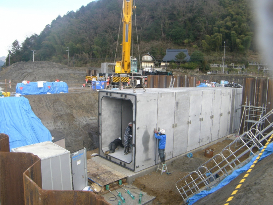 三日市地区水田谷川樋門築造工事　写真4