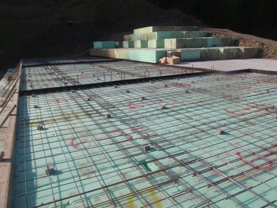 京都第二外環状道路西京区内側道部整備工事 写真7