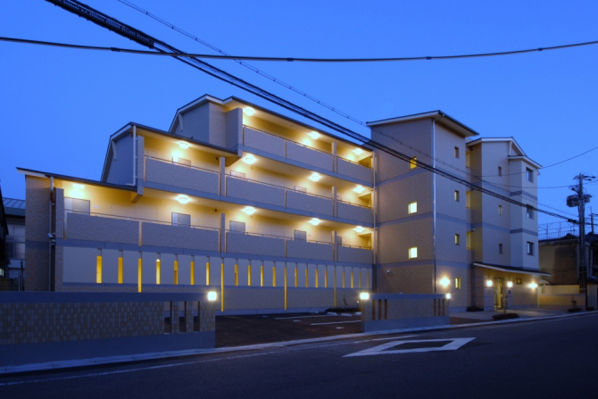 エル・セレーノ鴨川吉田