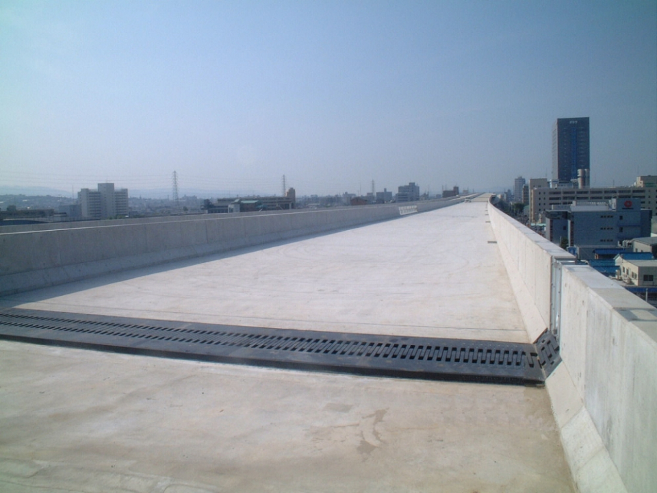 竹田第3工区床版工事 写真2