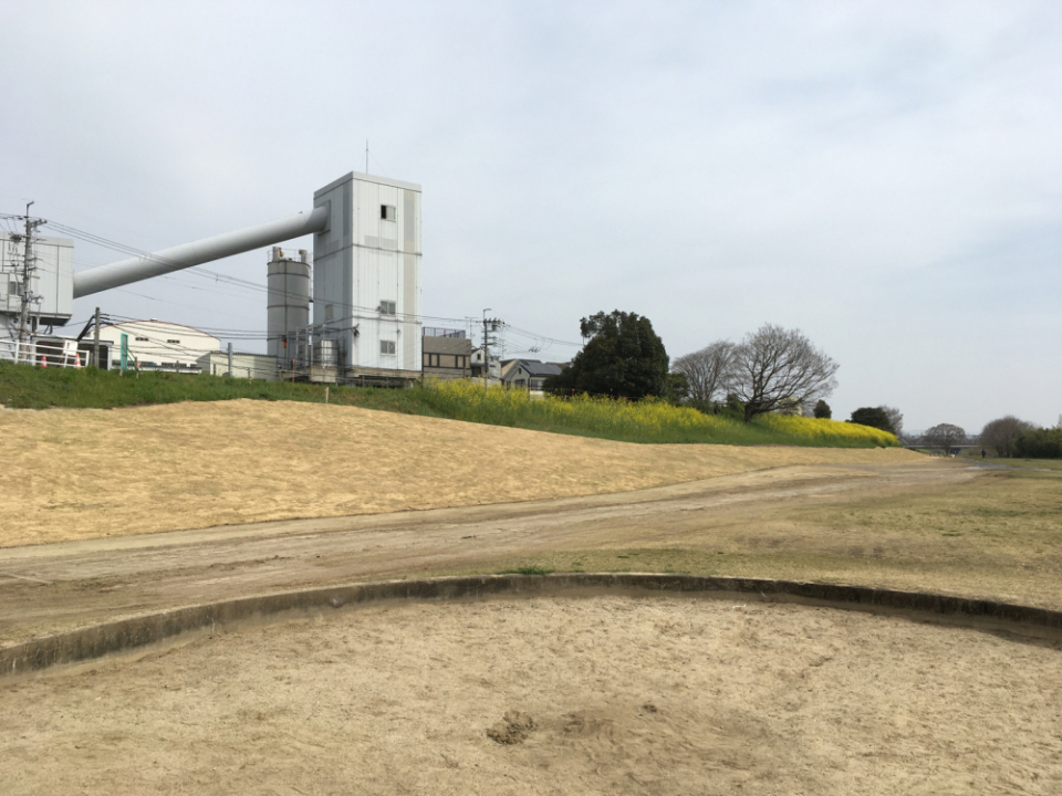 桂川久世地区他堤防強化工事　写真2