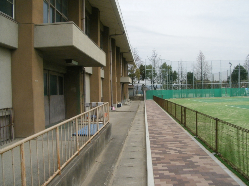 京都市立神川中学校拡張敷地造成工事　写真4