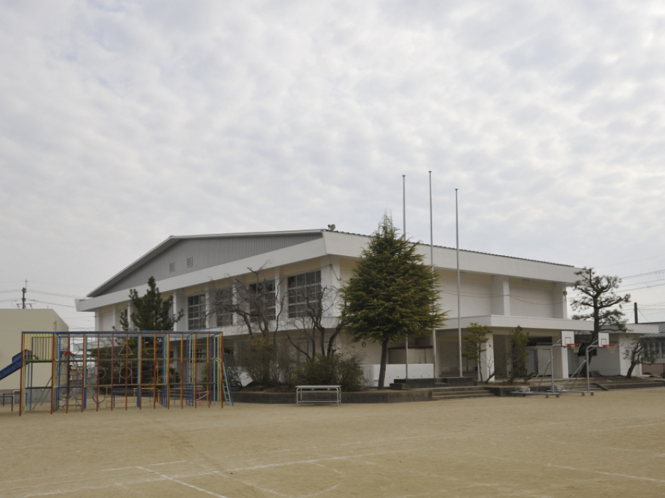 第二大山崎小学校外壁等改修工事　写真4