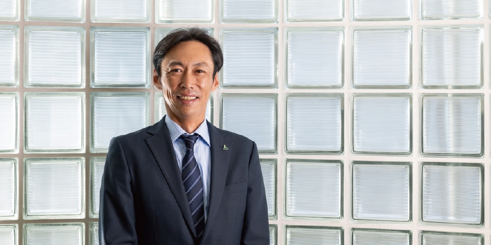 代表取締役社長 四手井 康紀